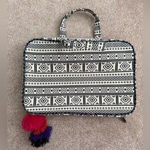 KESTREL Beauty & Toiletry Bag